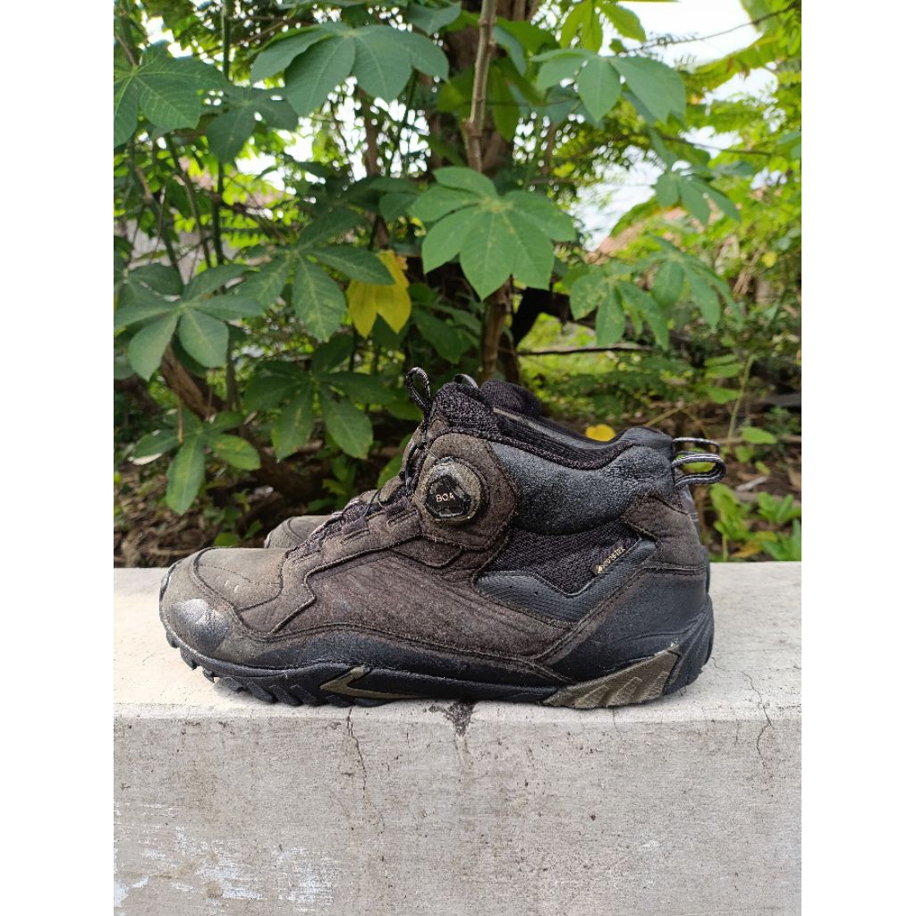 sepatu hiking blackyak goretex