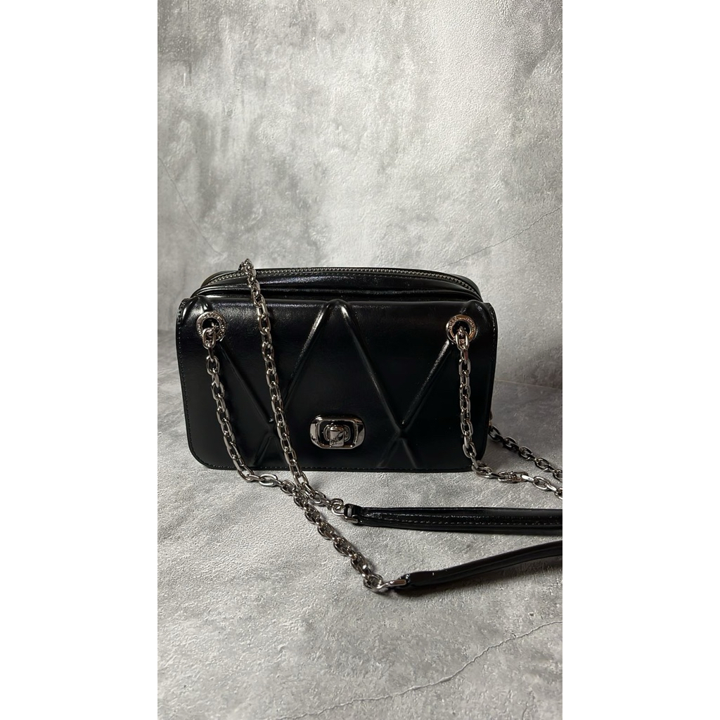 Pedro Shoulder Bag - Black (100% Original)