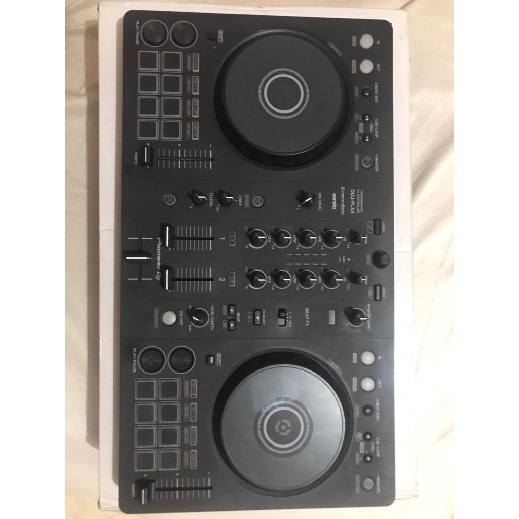 Pioneer DDJ FLX 4
