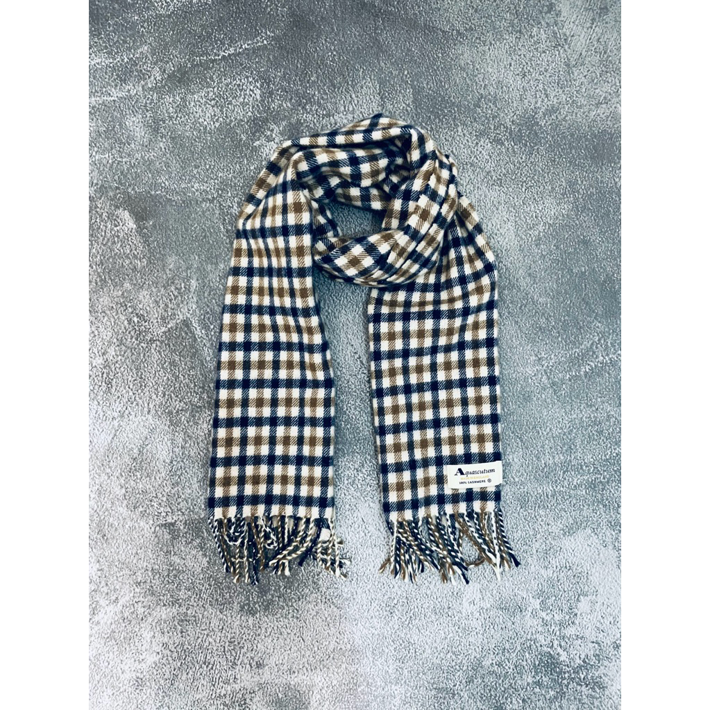 scarf aquascutum