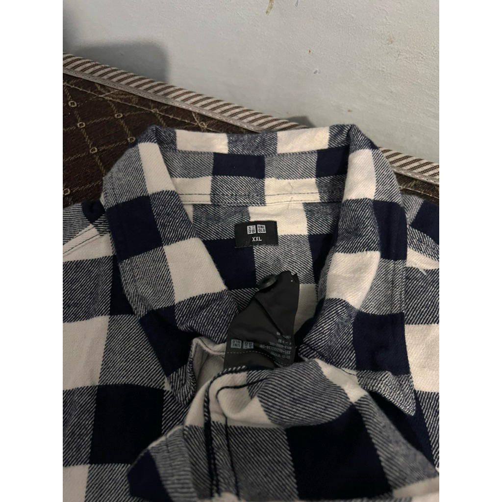 flanel Uniqlo original second size XL fit XXL