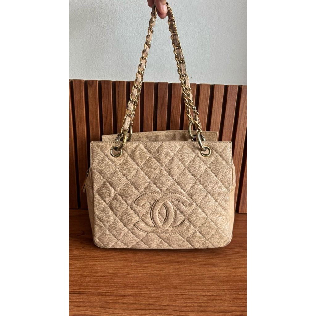 ChanelPetiteTimelessToteCaviar