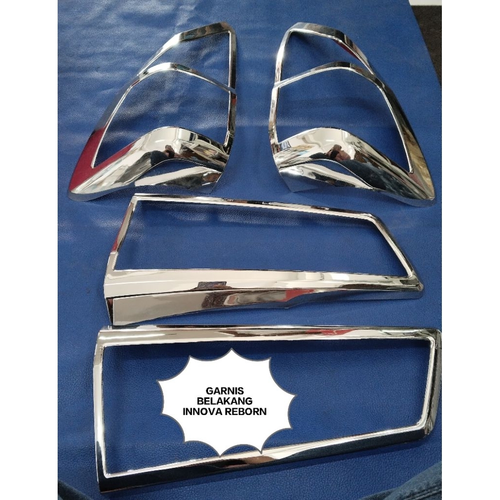 GARNIS LAMPU BELAKANG INNOVA REBORN