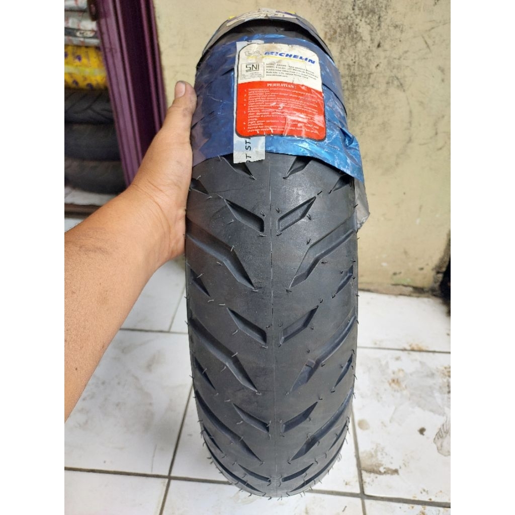 michelin pilot street 2. 140/70-17 cuci gudang