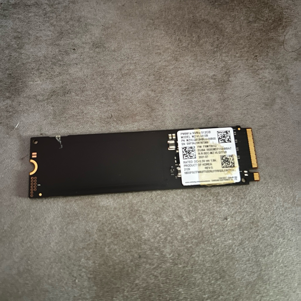 SSD NVMe Samsung PM991a 512GB - Bekas, Copotan Laptop ASUS ROG