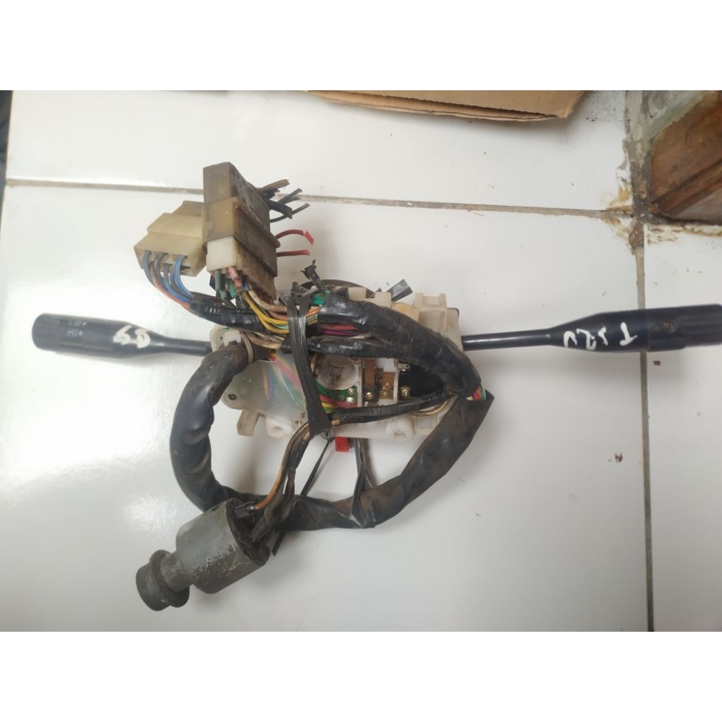 Saklar Wiper & Lampu Mitsubishi Colt T120SS