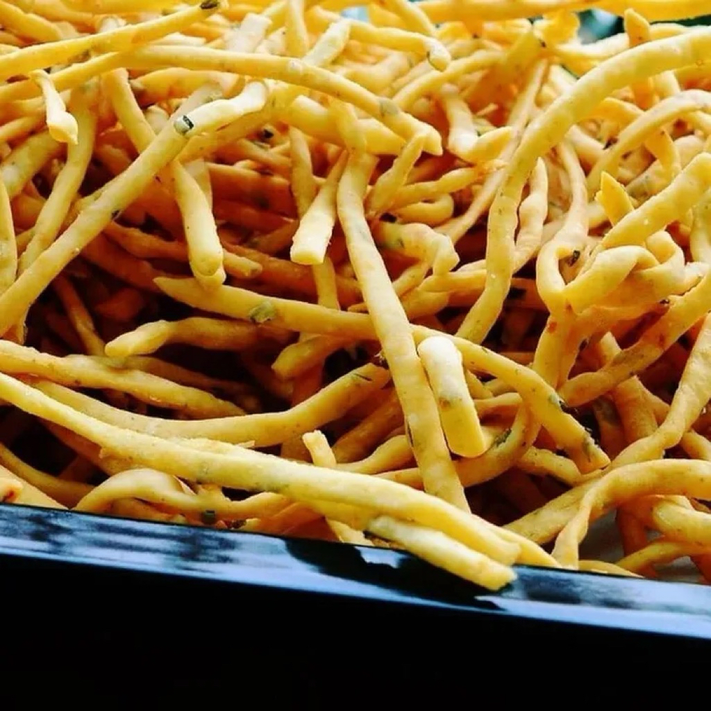 KUE BAWANG GURIH RENYAH | KUE BAWANG LEBARAN 1KG | KUE LEBARAN