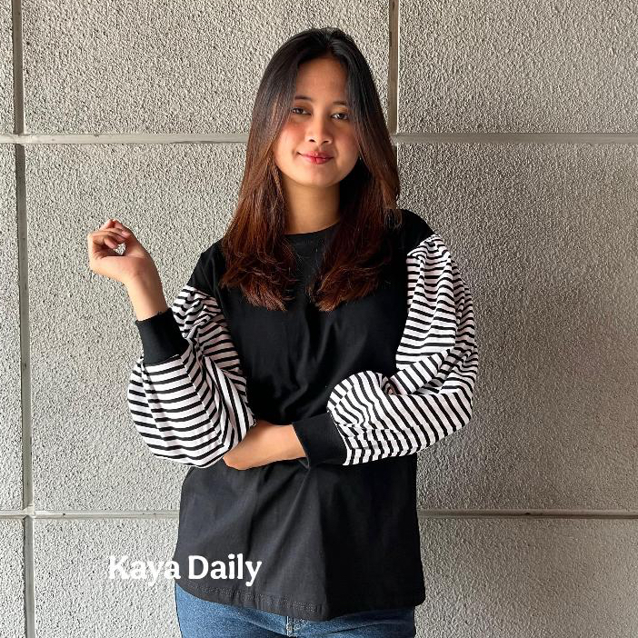 KAYA-Atasan Wanita Kaos Muslimah Variasi Stripes Lengan 7/8 Lengan Rample Motif Garis Hijab Style Bl