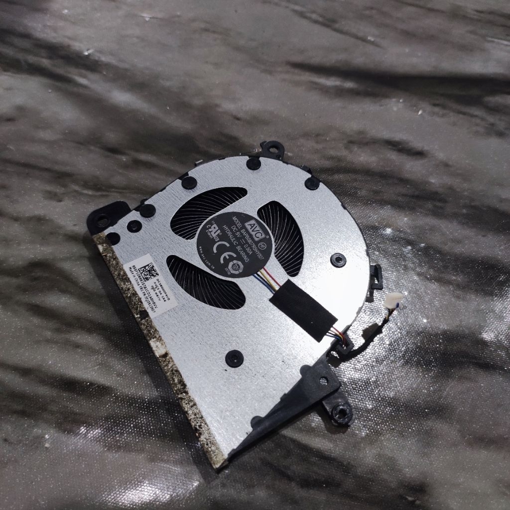 heatsink Fan kipas pendingin laptop Lenovo IP 3-14 IGL05