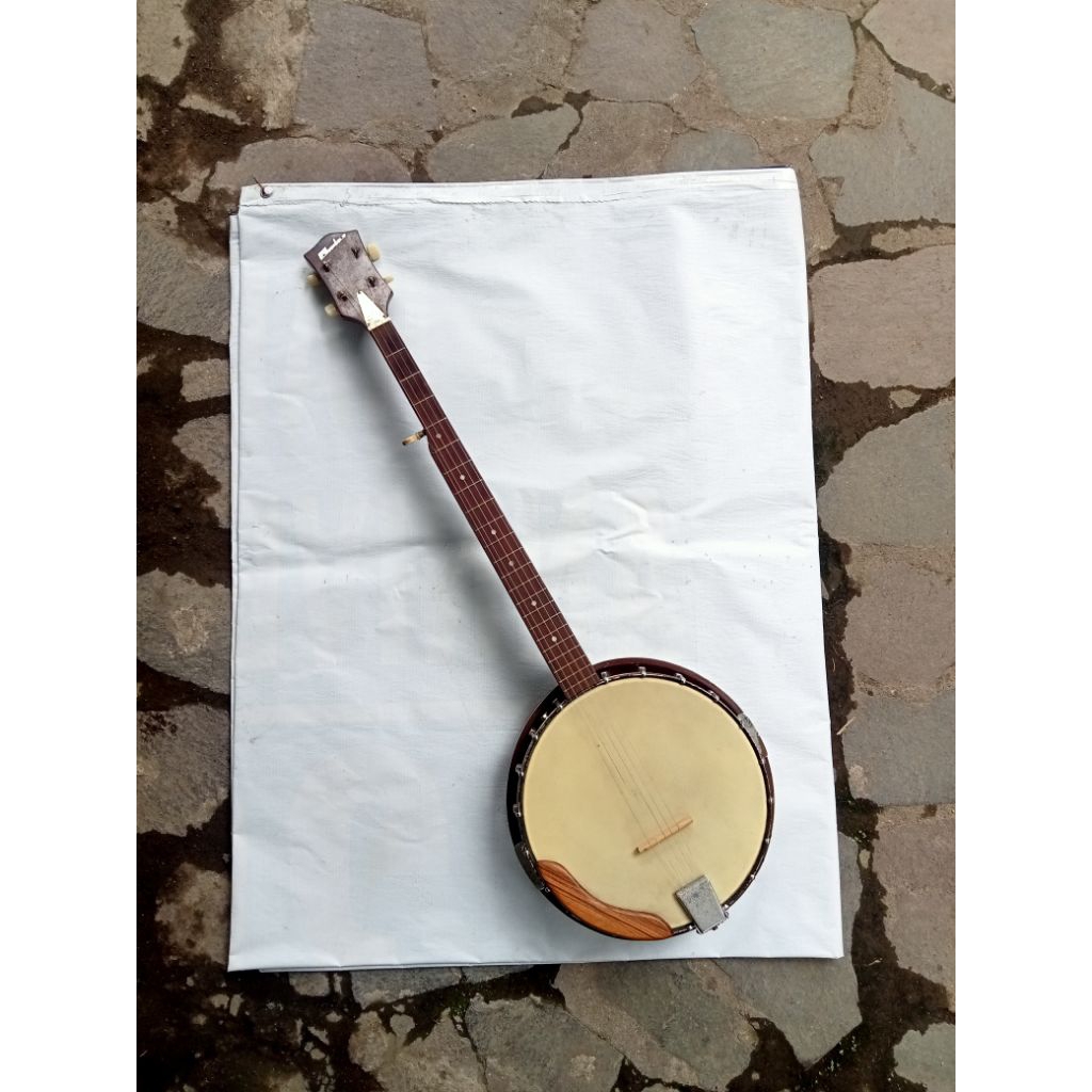 GITAR BANJO PIRLES JAPAN