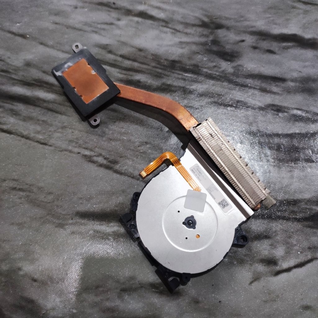 heatsink kipas pendingin laptop Toshiba portege X20W-E