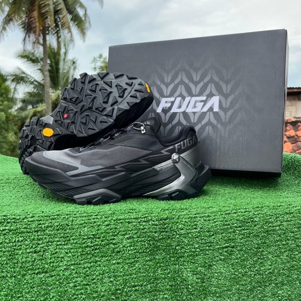 sepatu Trail Running Kailas Fuga DU 2 Black