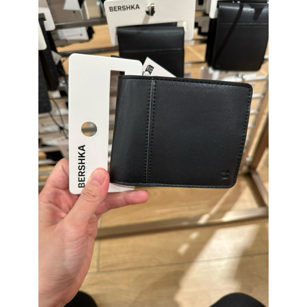 Dompet Lipat Cowok Bershka