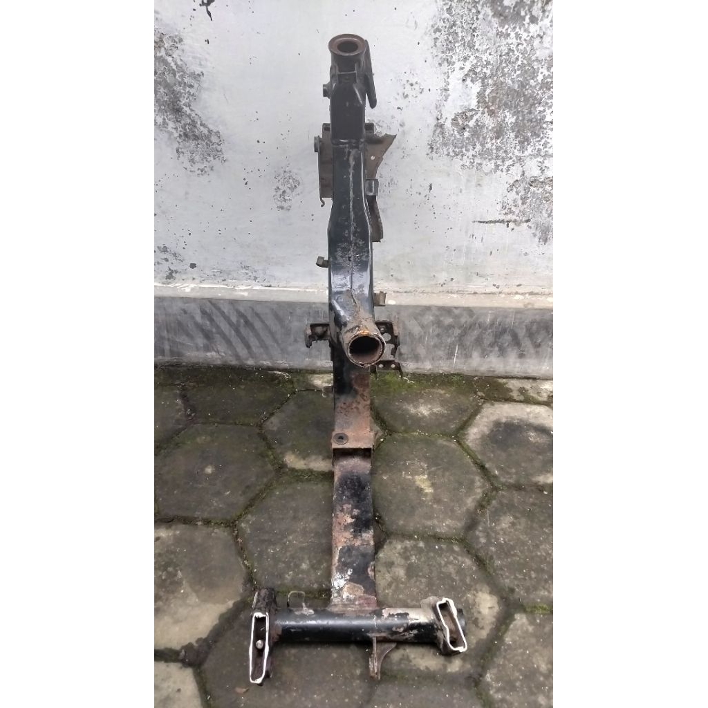 Rangka Nouvo potongan rangka bahan drag