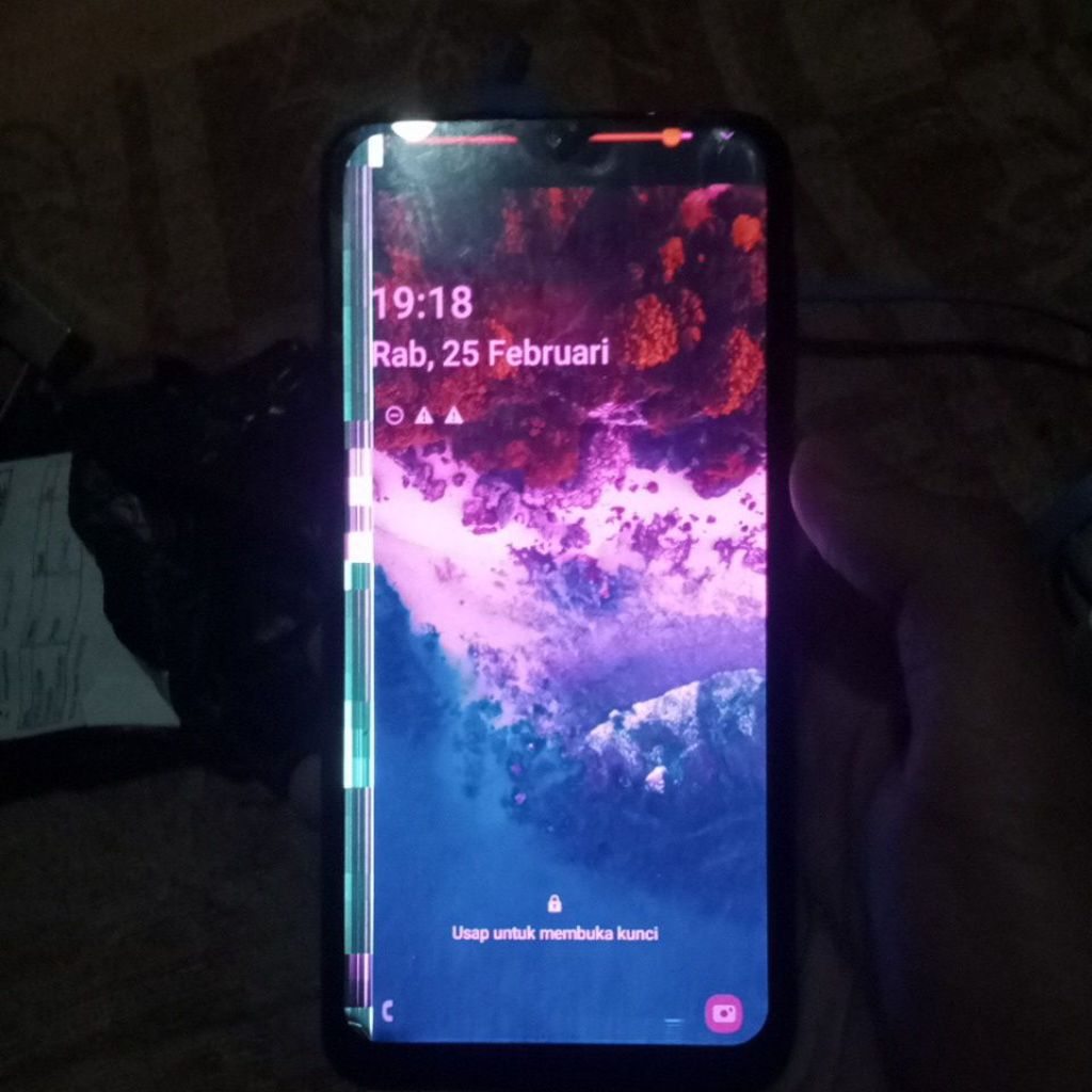 Samsung galaxy m10 minus (cek deskripsi)