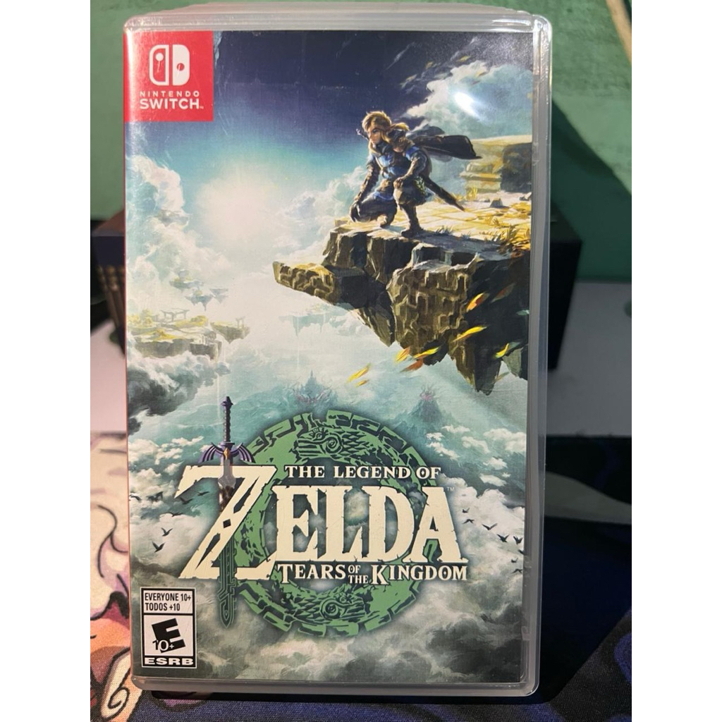 zelda TOTK Nintendo Switch Game ( Like New )