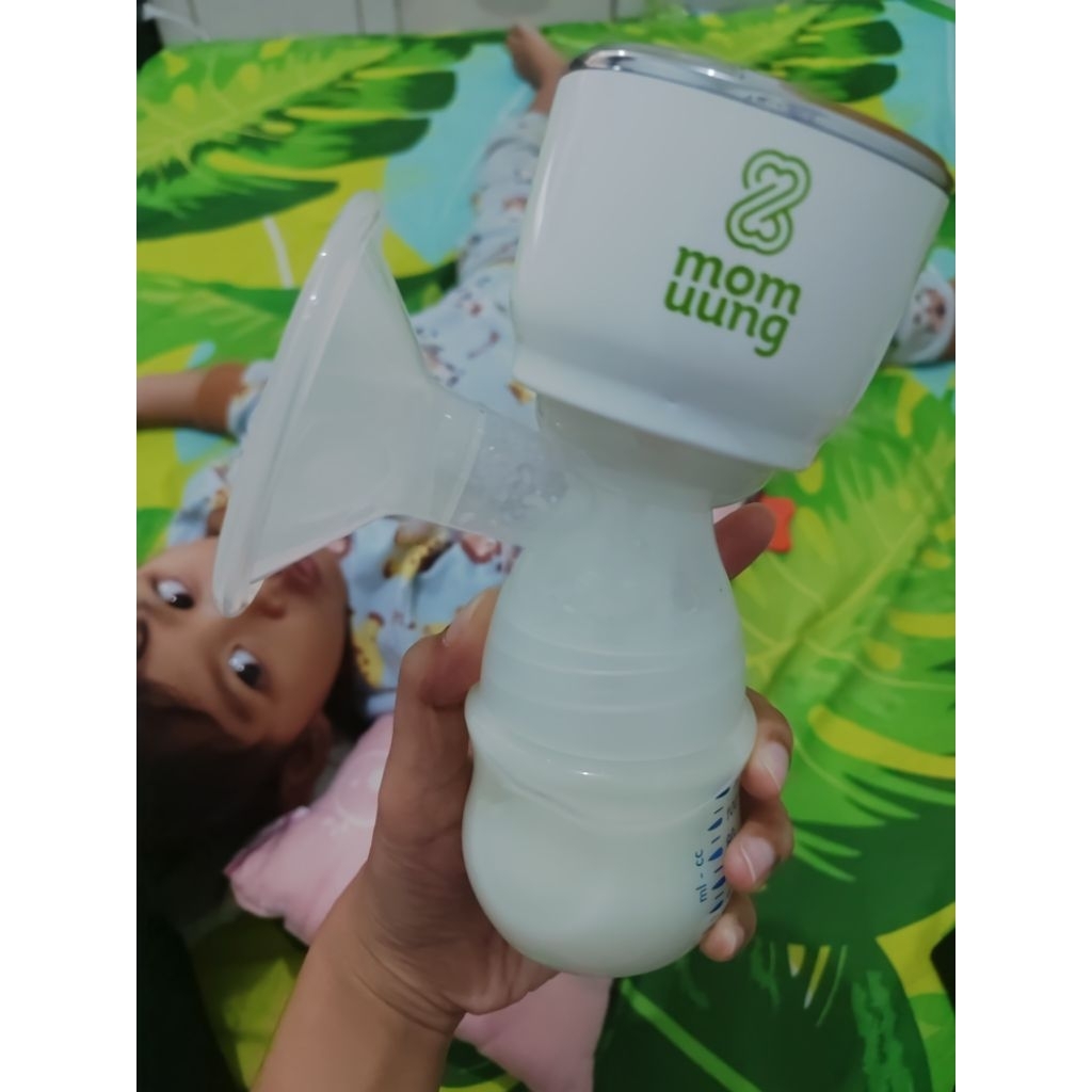 Preloved Pompa Asi Mom Uung/ Pumping Mom Uung