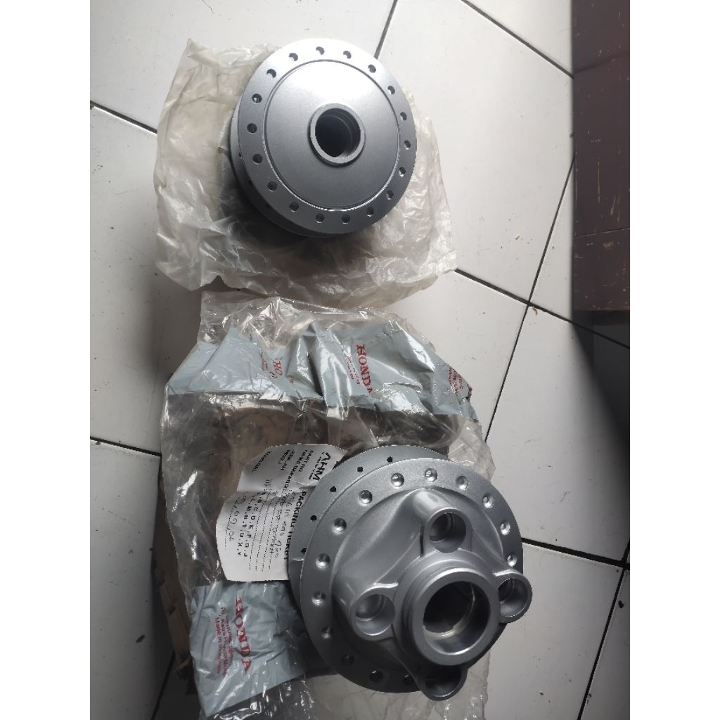 tromol depan tromol belakang honda cb100 cb125 cg110 cg125