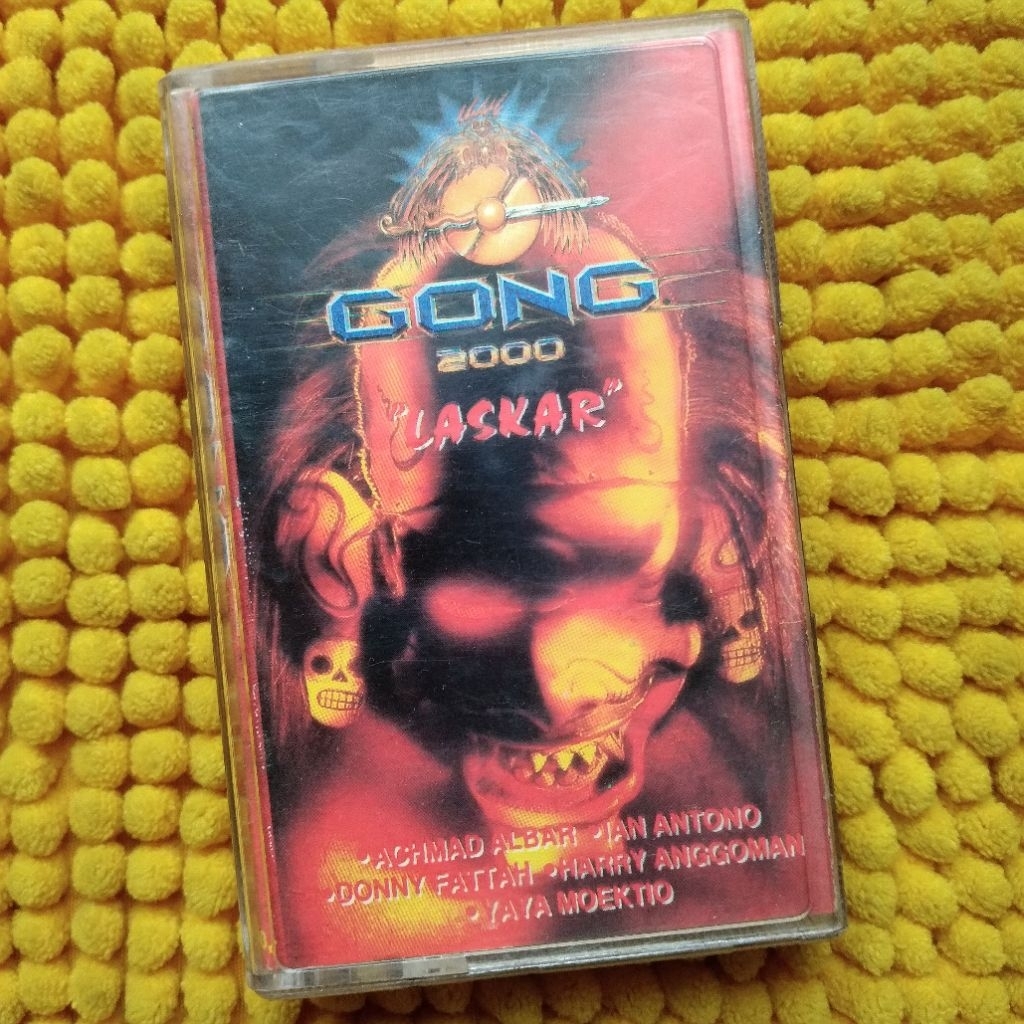 KASET PITA GONG 2000 - LASKAR