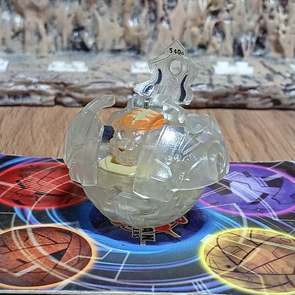 Bakugan Tigress Haos b2 Translucent A