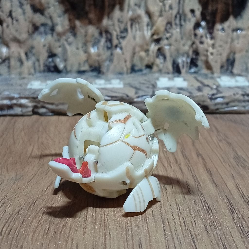 Bakugan Tuskor B2 Bakupearl