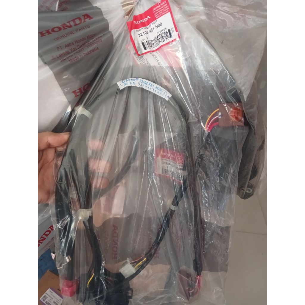 Kabel Bodi Box Sekring, Sub Harness Battrey,32102-K81-N00