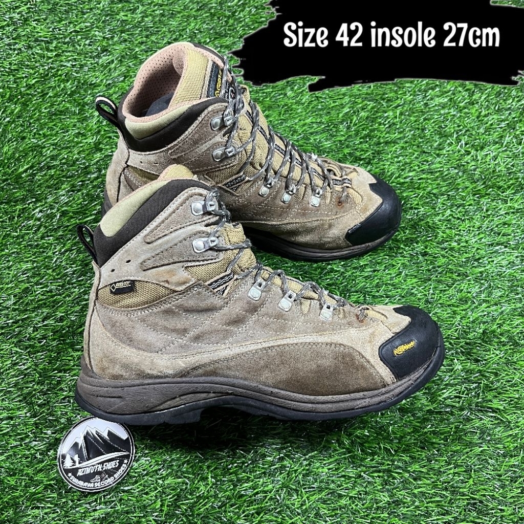 Sepatu Outdoor Gunung Hiking Asolo Size 42