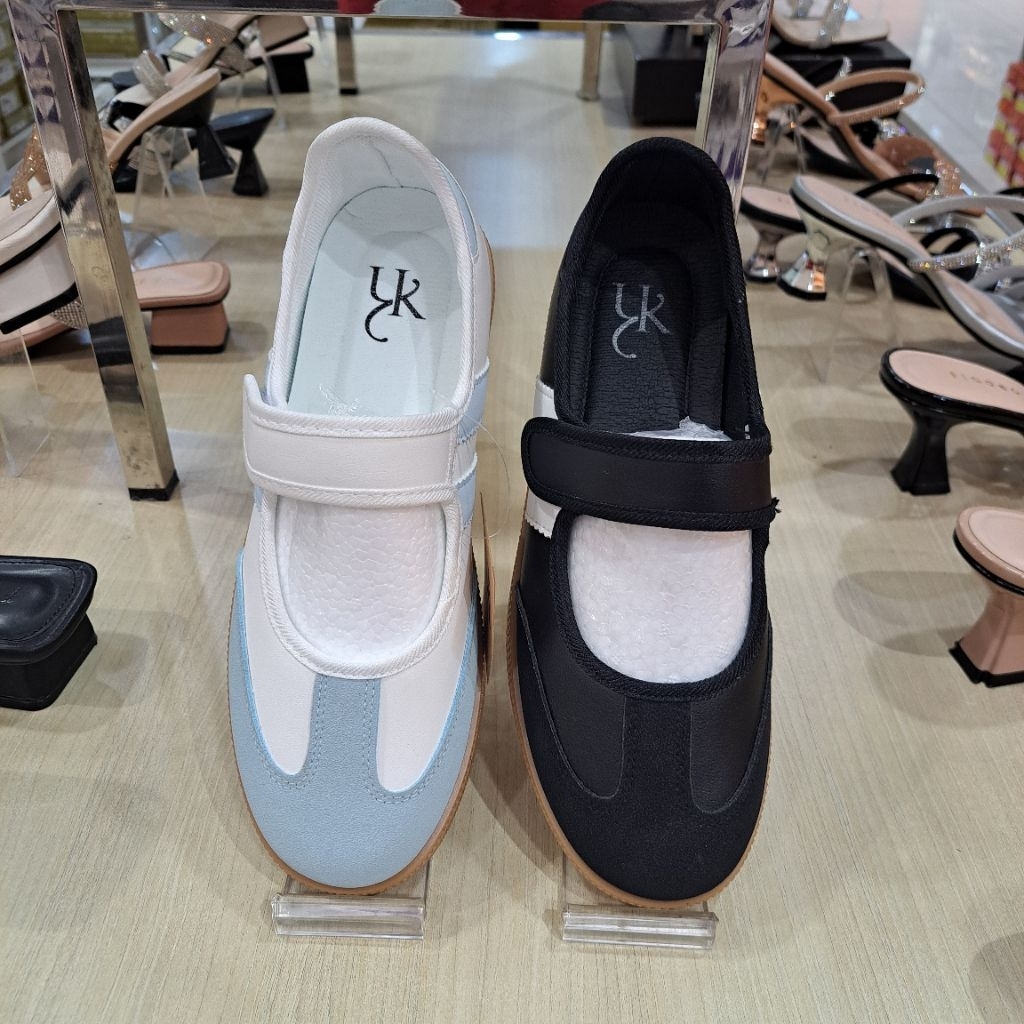 SEPATU SNEAKER WANITA YONGKI KOMALADI 100% ORIGINAL