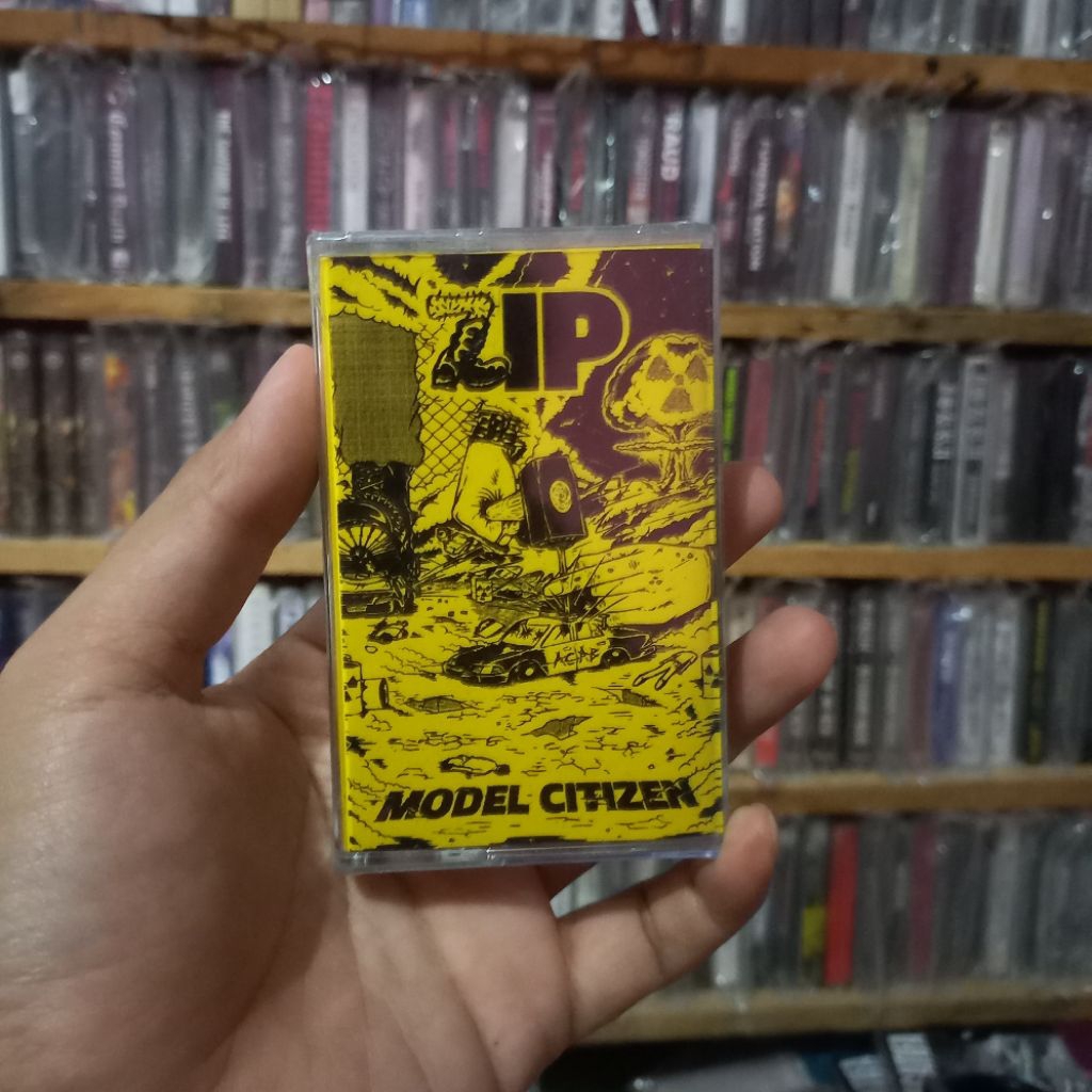 Kaset Hardcore ZIP - Model Citizen