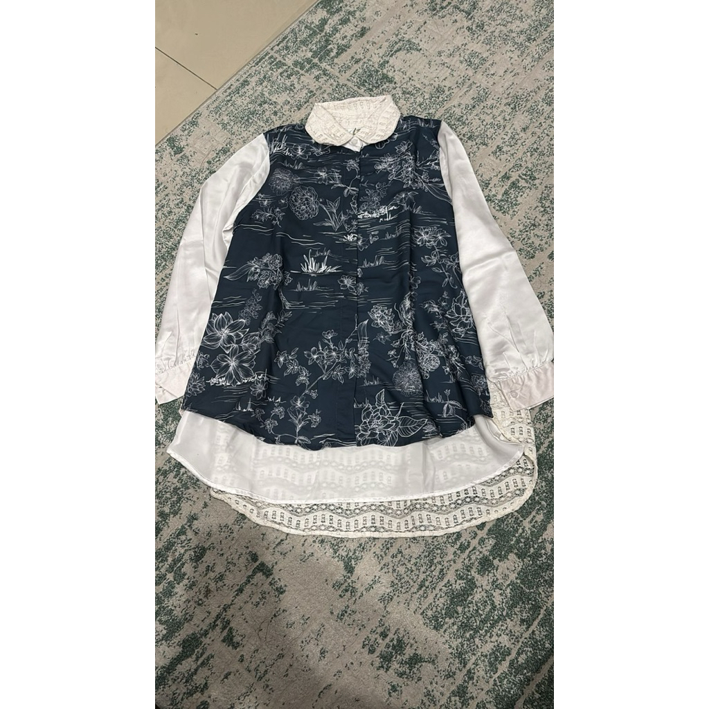 [VANILLA] Blouse bordir White+Navy 100rb