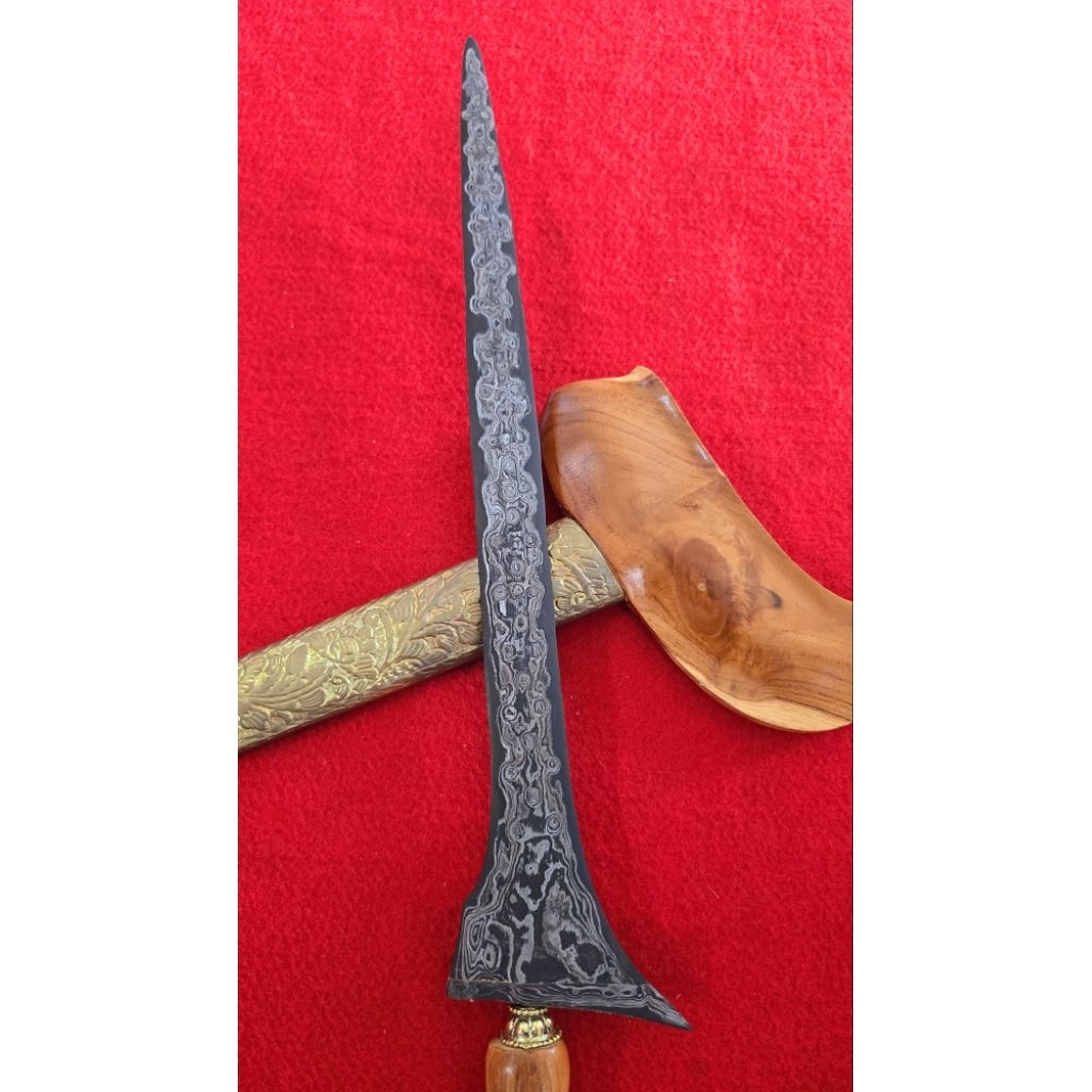 keris tilam sari