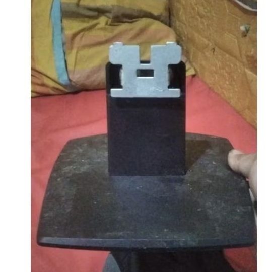 kaki monitor HP v193 / v194 second