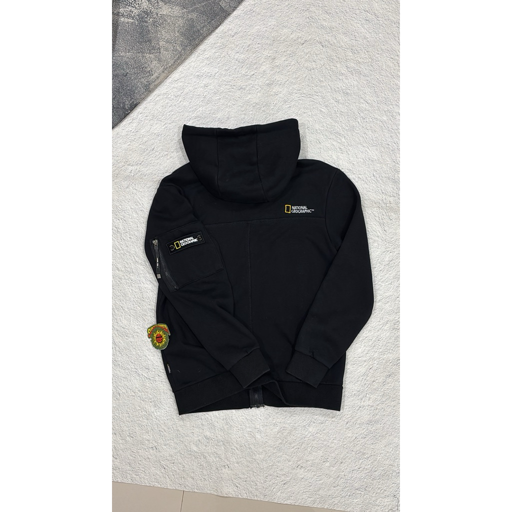 natgeo zip hoodie
