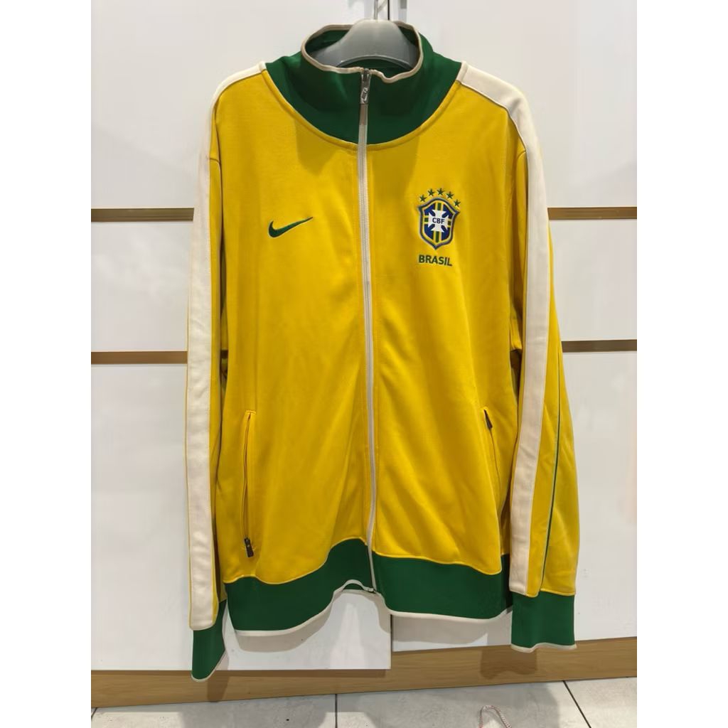 Tracktop Brazil Nike centang