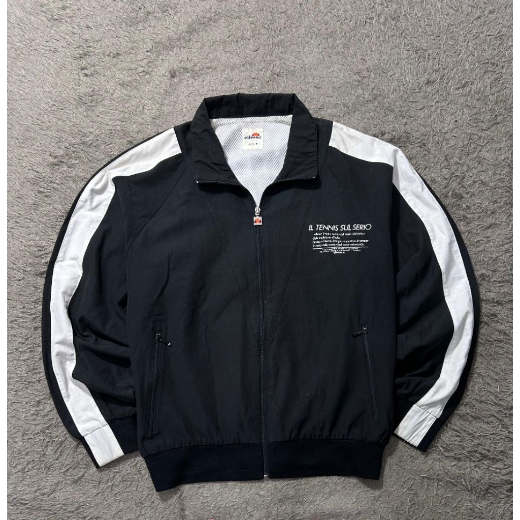 windbreaker ellese
