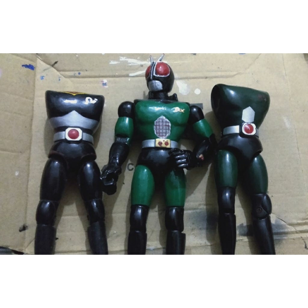 Action figure Kamen Rider Rx Custom repaint + 2 bahan junk