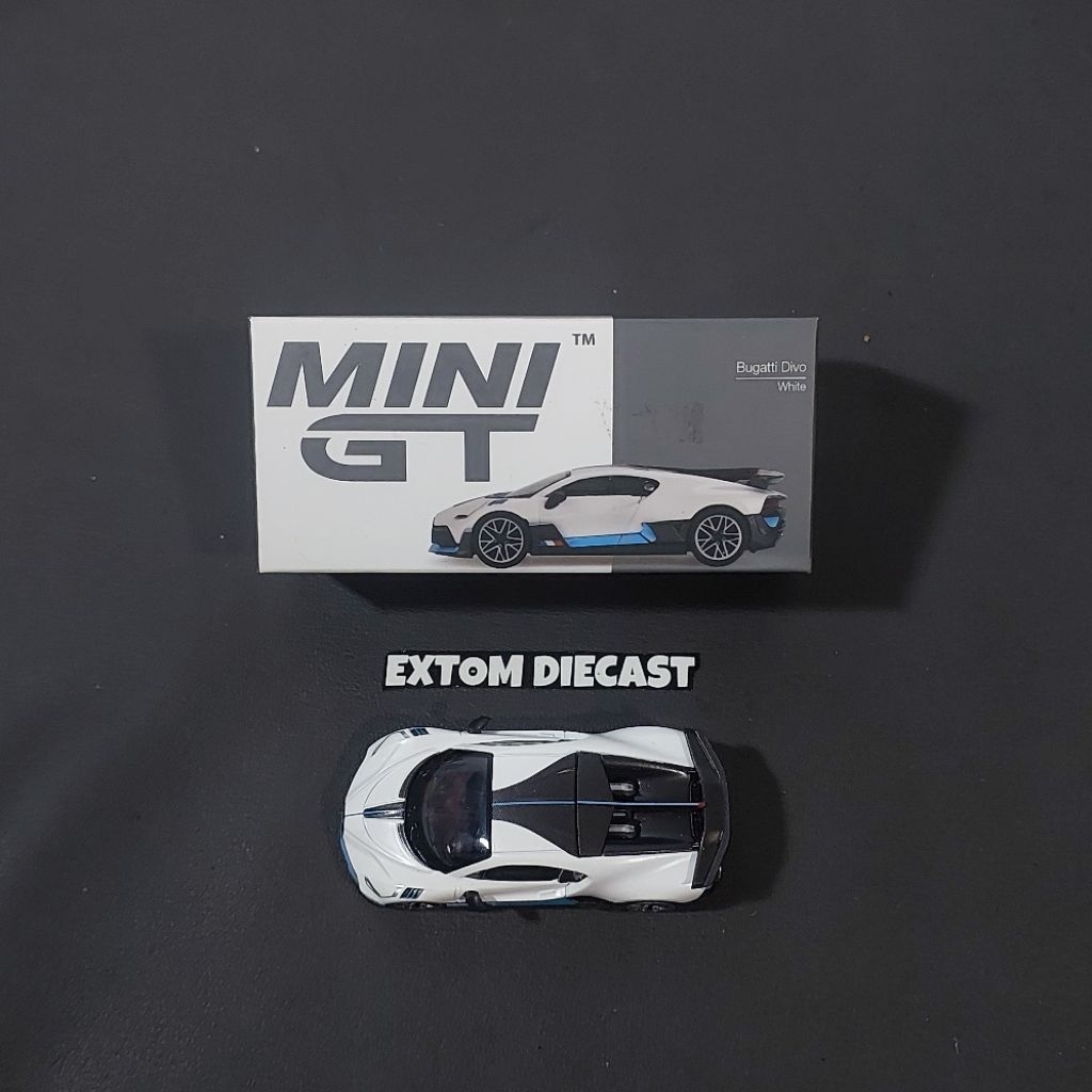 Mini GT Bugatti Divo White