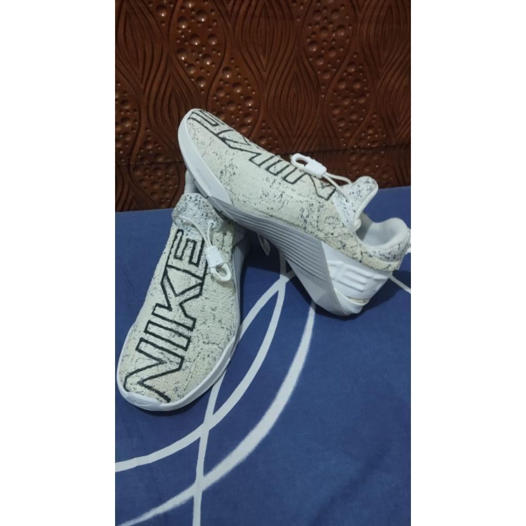 nike react METCON white