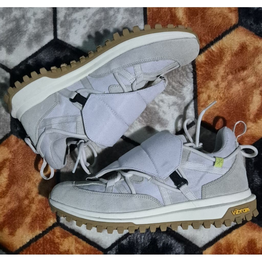 Akross XA-01 Beach White