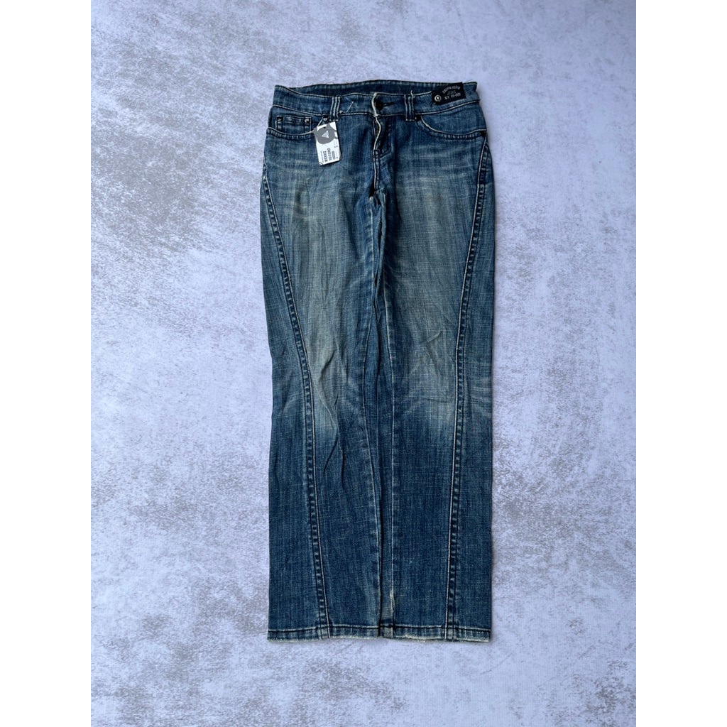 CELANA CALVIN KLEIN JEANS SECOND MURAH