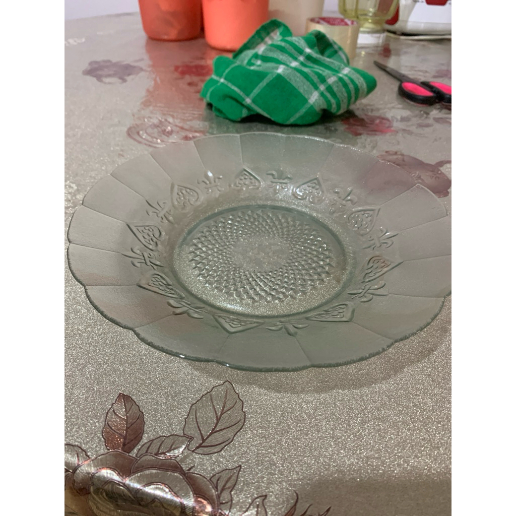 Piring Kaca Bening Bekas Layak Pakai – Paket 6 / 12 pcs – Murah