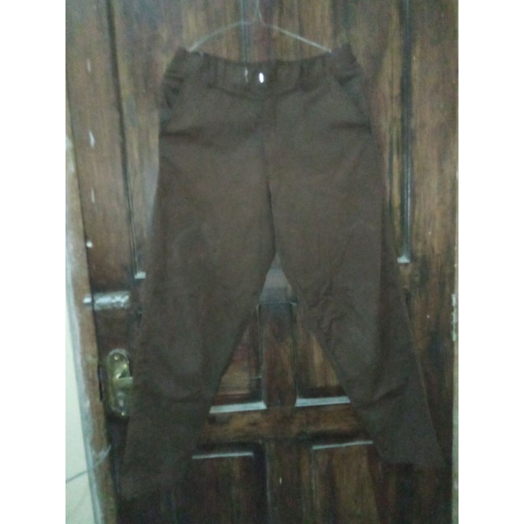 preloved celana pramuka