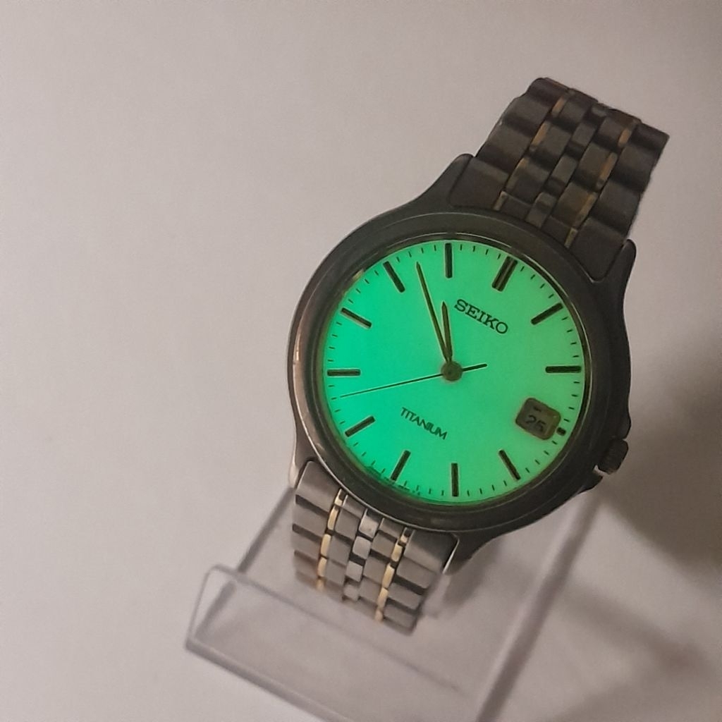 Jam tangan Vintage seiko Titanium 7N42 8A60 Luminous dial