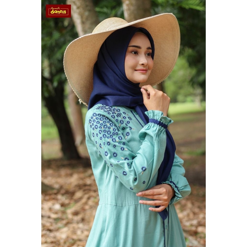 Dannis Abaya A230204 XS dusty pink, A230605 XS Maroon, A220314 XS Maroon, A d'Savana XS Brown, A2203