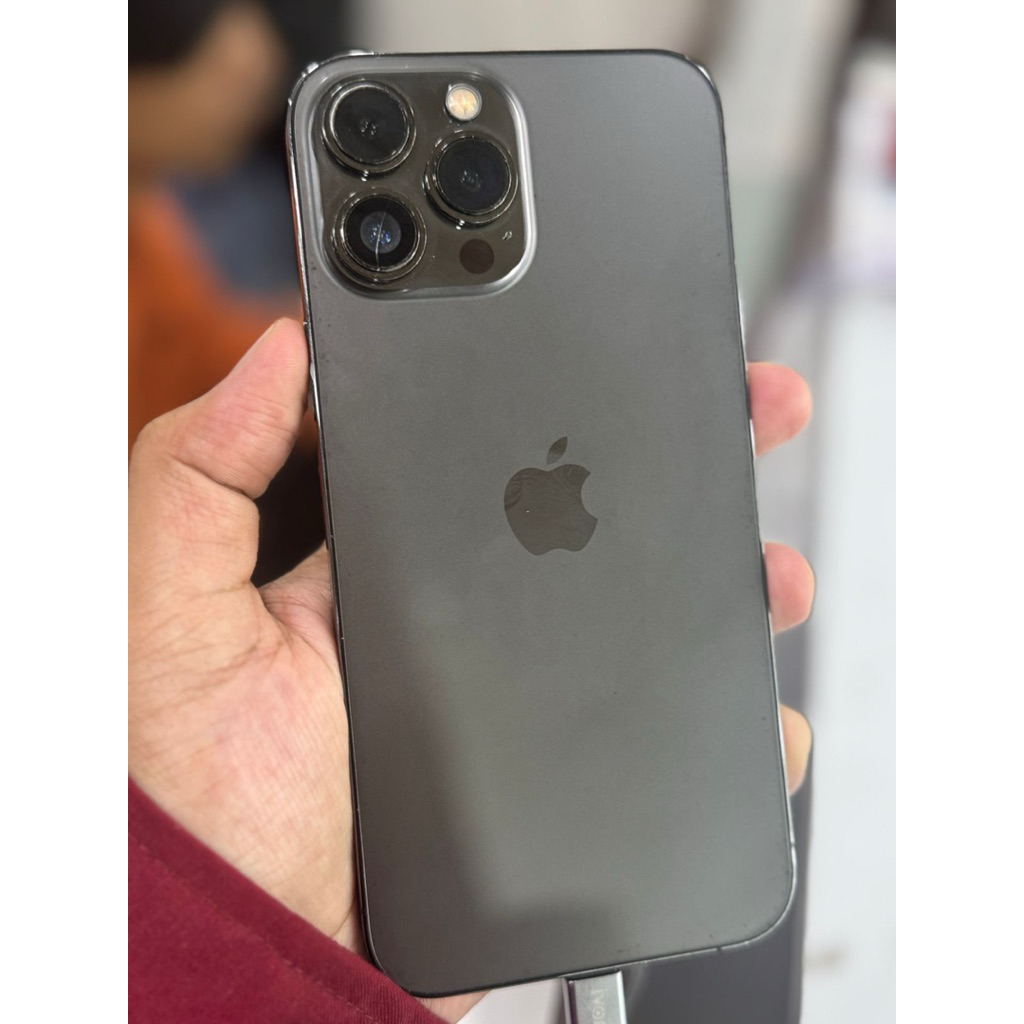 iPhone 13 Pro Max 256gb iBox Fullset. Hb 76% ori. Lcd Replace Ori. Fungsi semua oke. Kamera utama aj