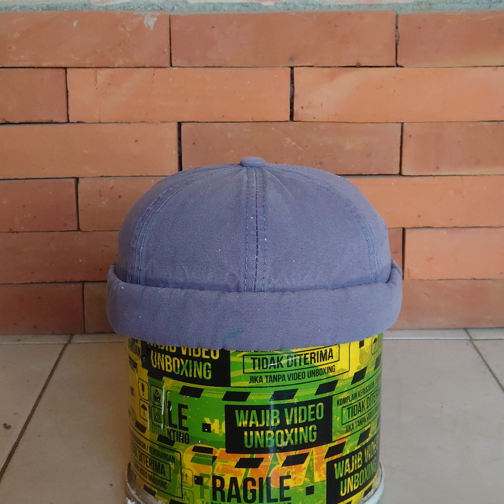 MIKIHAT TOPI PECI SHOLAT