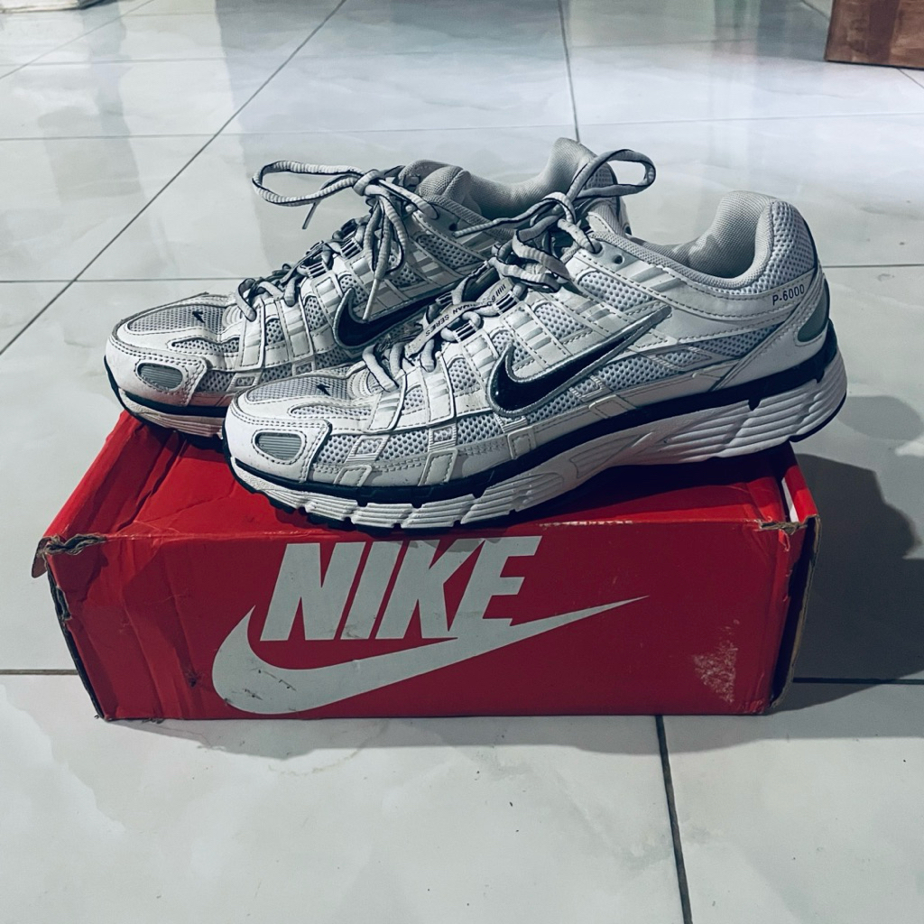 NIKE P6000 ORI SECOND LIKE NEW