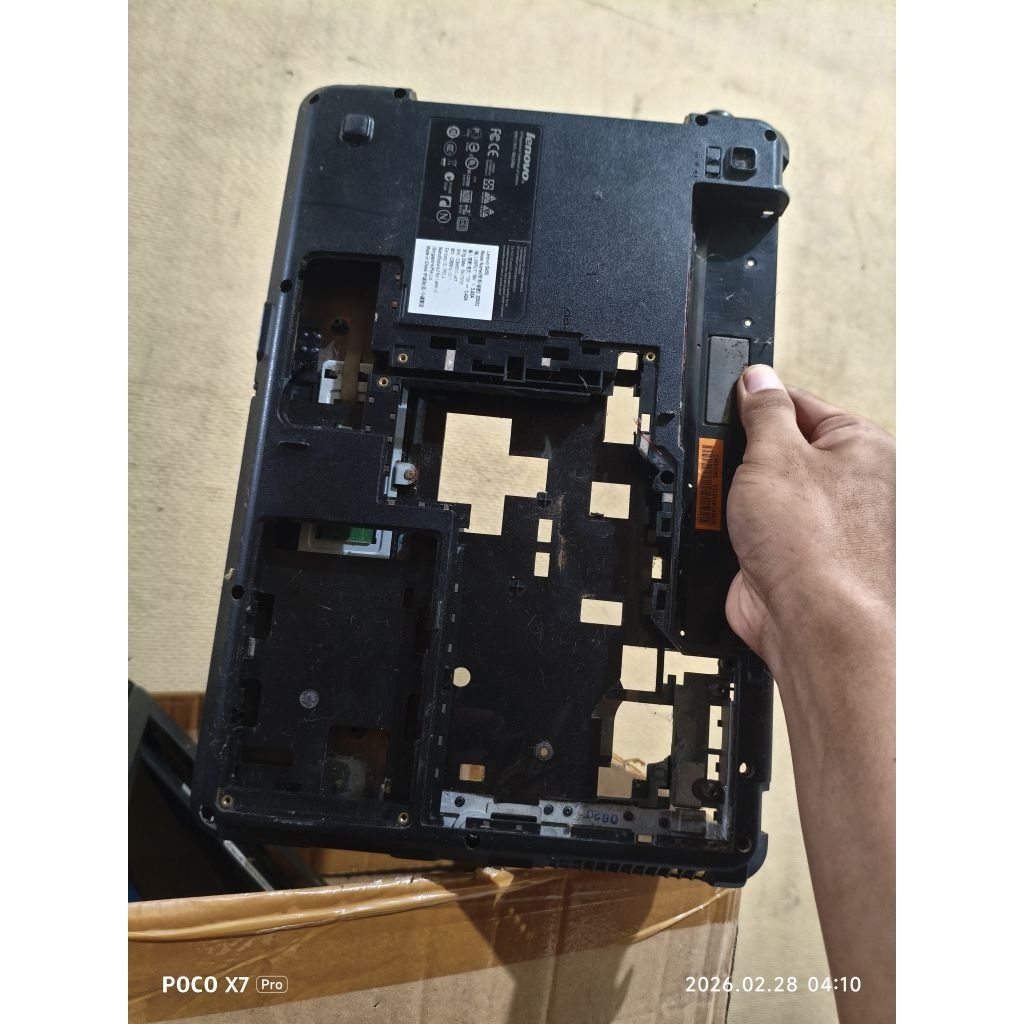 casing mesin bawah laptop Lenovo g450 ori