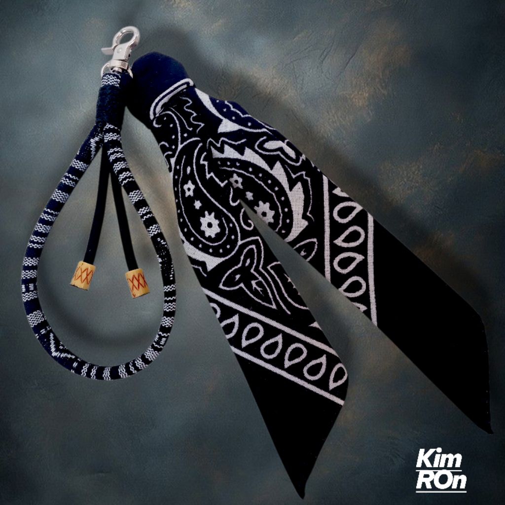 Gantungan Kunci Tenun Etnik Motif Batik Nusantara Keychain Bandana Slayer Ganci Tas