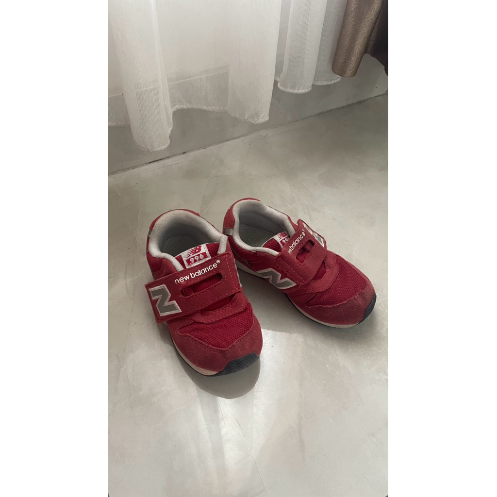 PRELOVED NEW BALANCE NB 996 Kids Red